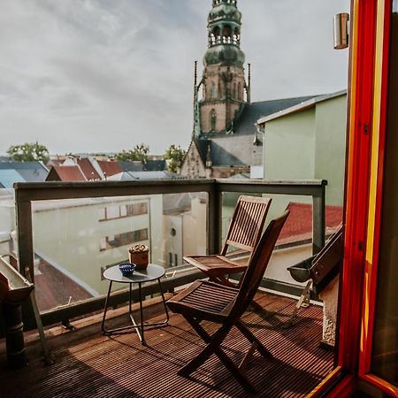 Traumhaftes Apartment Am Dom Mit Grosser Dachterrasse 츠비카우 외부 사진