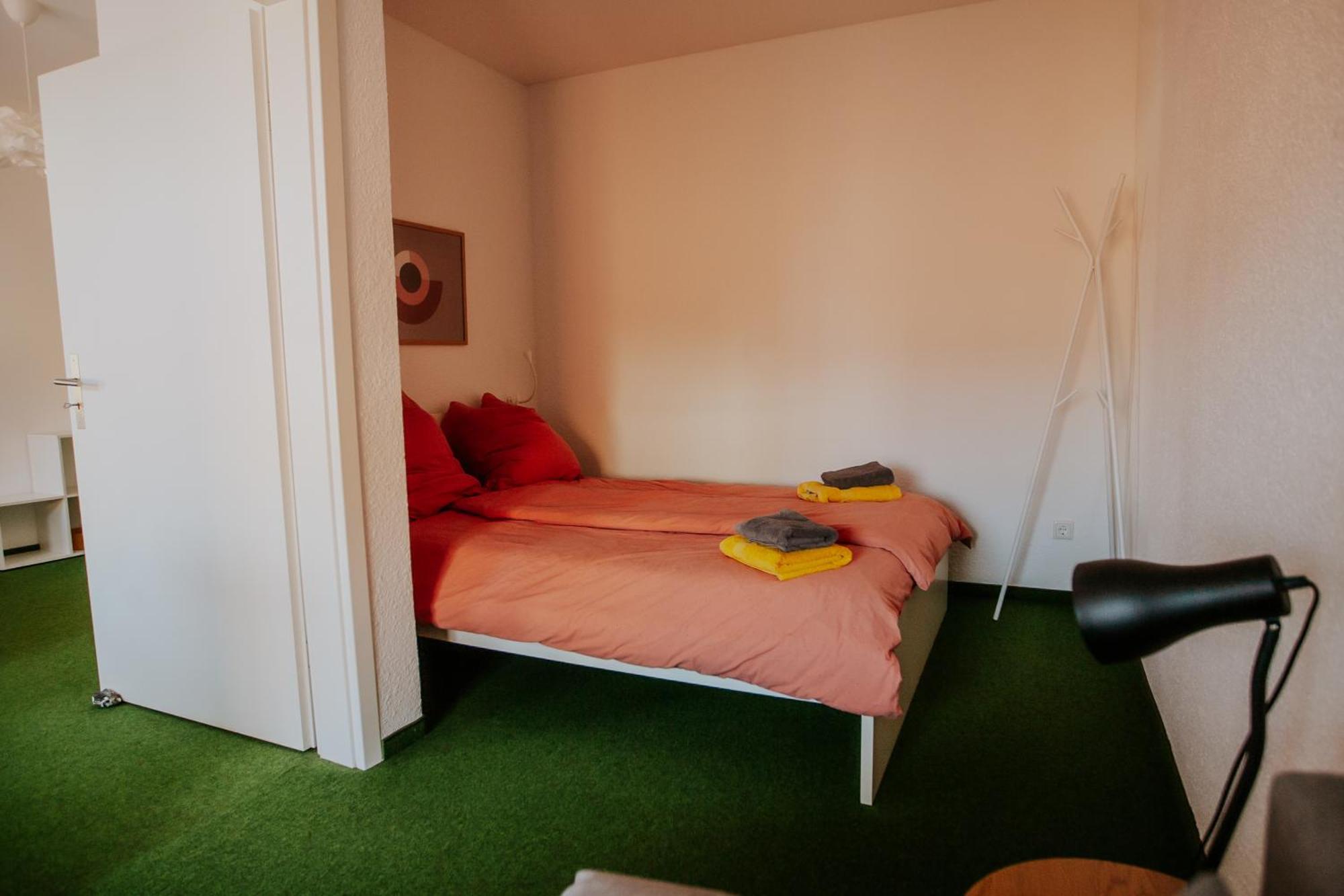 Traumhaftes Apartment Am Dom Mit Grosser Dachterrasse 츠비카우 외부 사진