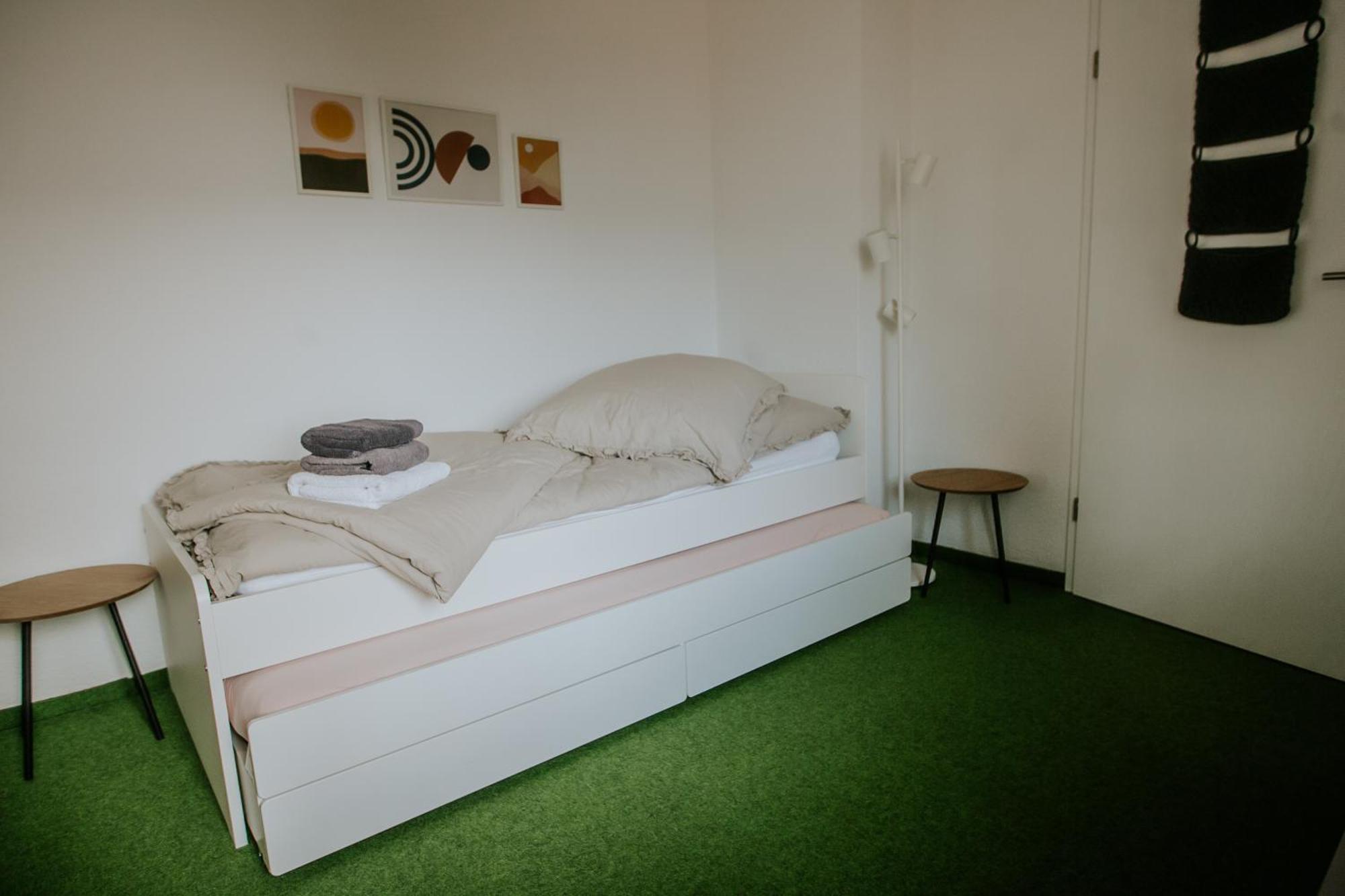 Traumhaftes Apartment Am Dom Mit Grosser Dachterrasse 츠비카우 외부 사진