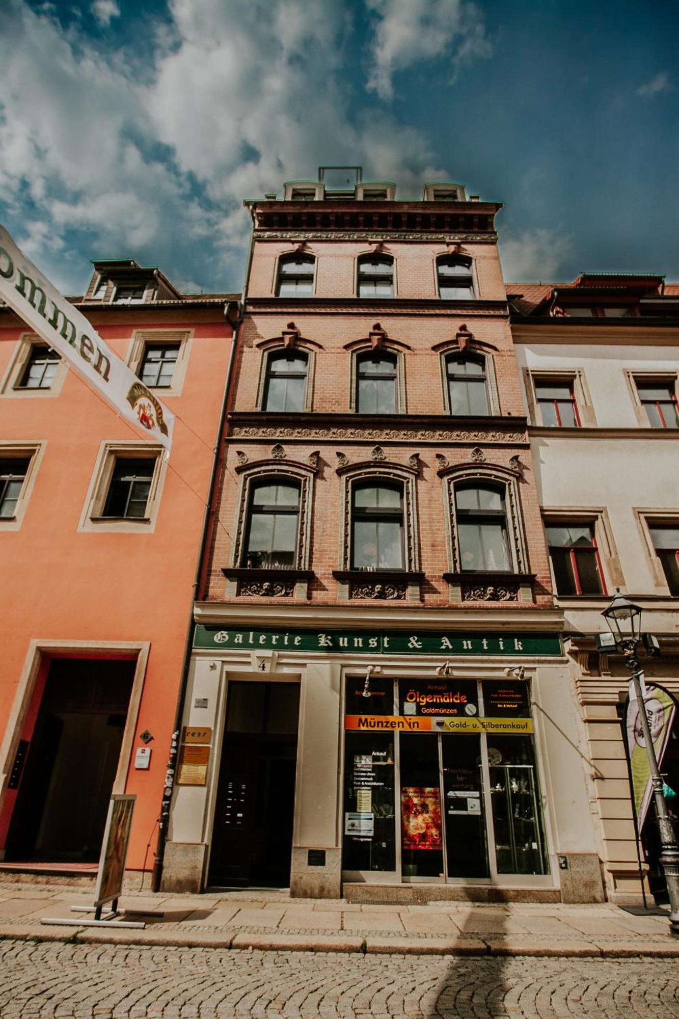 Traumhaftes Apartment Am Dom Mit Grosser Dachterrasse 츠비카우 외부 사진